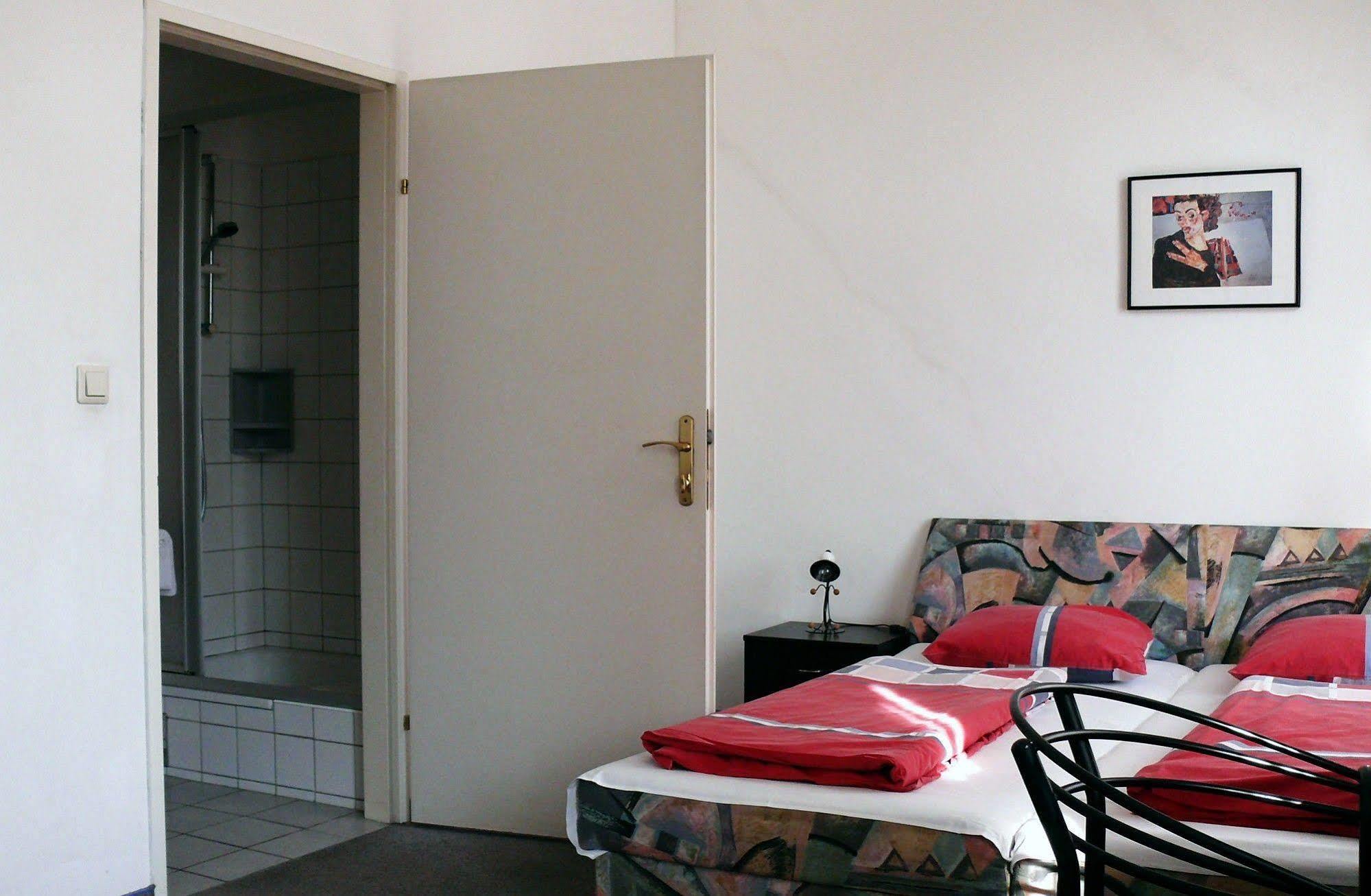 Riess City Rooms - Self Check-In Wien Eksteriør billede